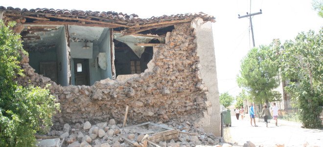 Τι άφησε πίσω του ο σεισμός στην Αμφίκλεια – Φωτογραφικό οδοιπορικό [εικόνες] | iefimerida.gr 3