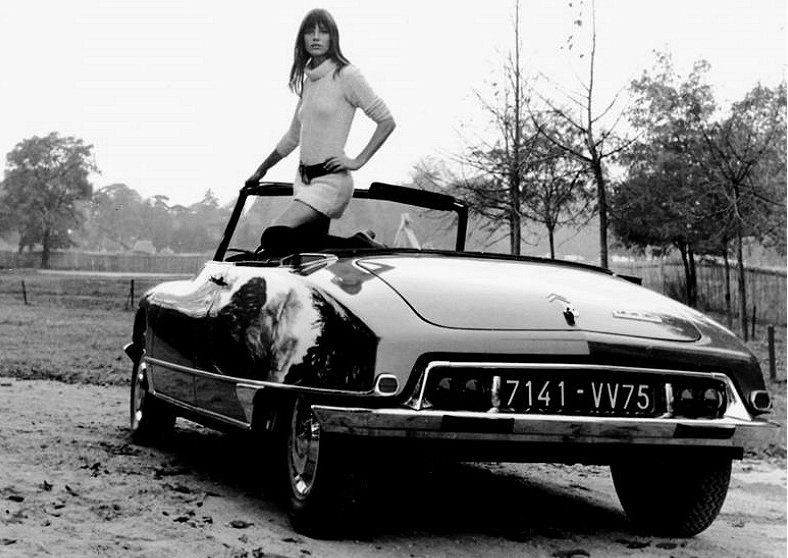 Citroën DS: Το πιο κουλ αυτοκίνητο που φτιάχτηκε ποτέ επιστρέφει στη μόδα και στοιχειώνει τους συλλέκτες [εικόνες+βίντεο] | iefimerida.gr 0