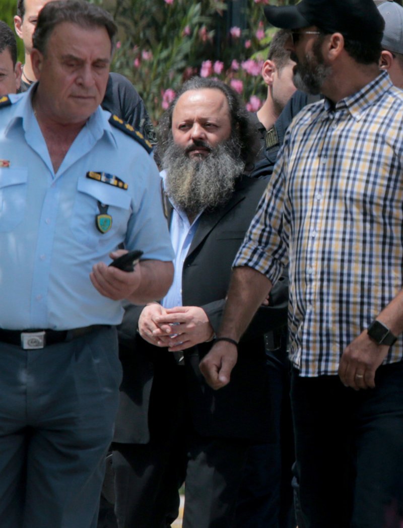 Προσωρινά κρατούμενος ο Αρτέμης Σώρρας [εικόνες] | iefimerida.gr 5