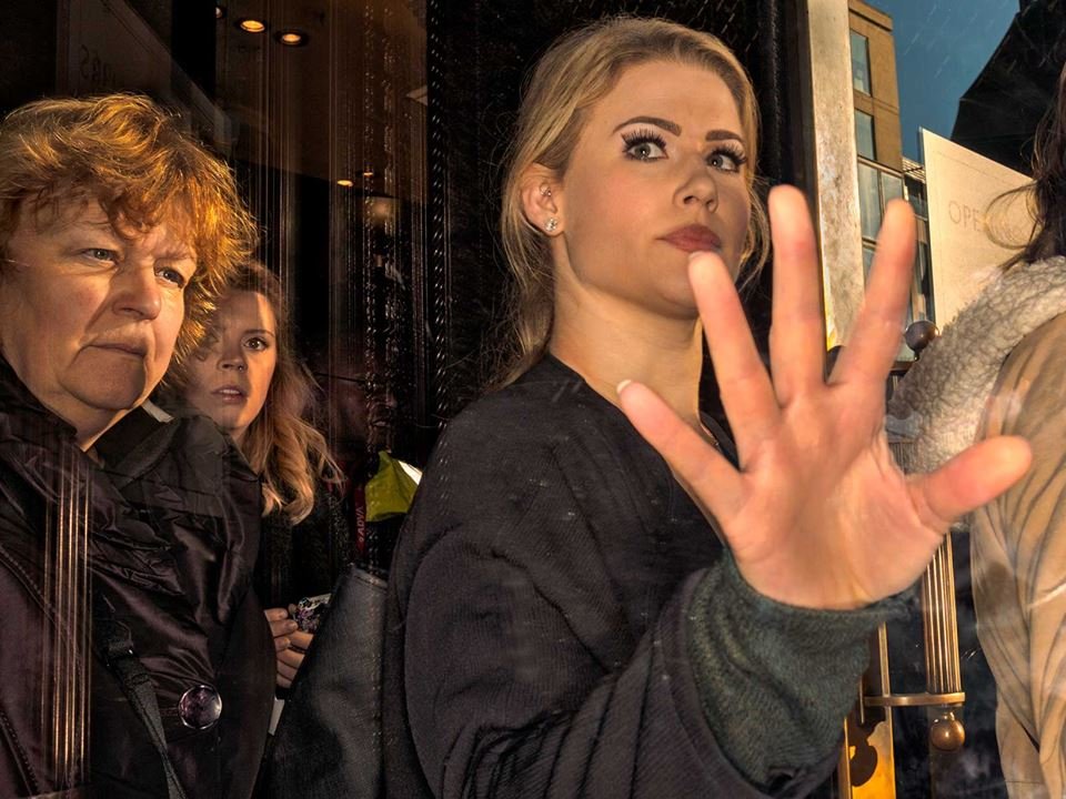 Οι πλούσιοι των Harrods: Ενα αποκαλυπτικό φωτογραφικό πρότζεκτ για τη χλιδή των ολίγων [εικόνες]  | iefimerida.gr 4