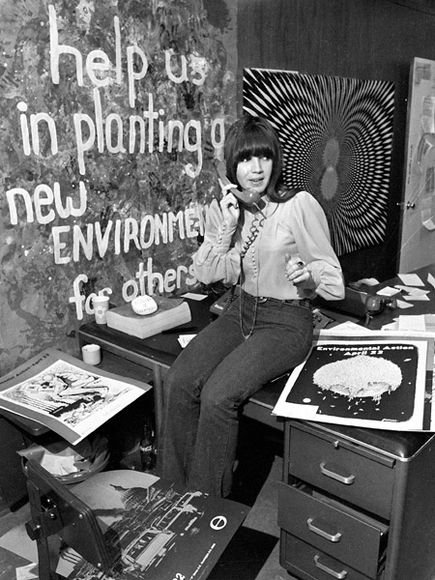 Σπάνια στιγμιότυπα από την πρώτη μέρα της Γης: Έτσι γιόρτασαν στις 22 Απριλίου 1970 [εικόνες] | iefimerida.gr 5