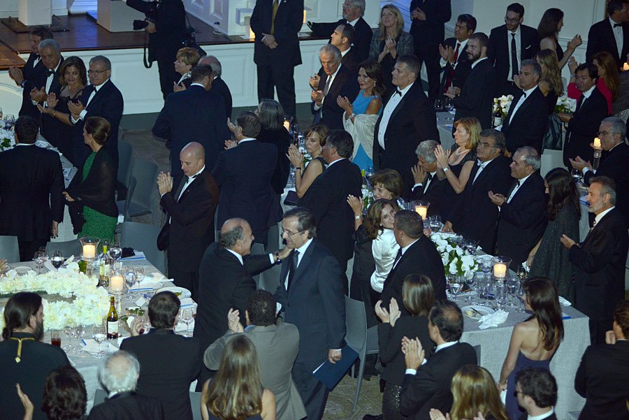 Δείπνο απίστευτης χλιδής στη Νέα Υόρκη με Σαμαρά και τον Κλίντον να λέει: Θα κάνω τα πάντα για την Ελλάδα [εικόνες] | iefimerida.gr 1