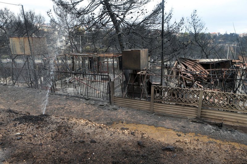 Οδοιπορικό-έρευνα στο Μάτι [εικόνες & βίντεο] | iefimerida.gr 1
