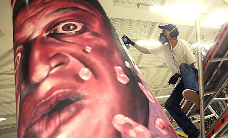 Κανένας σεβασμός: Γκραφιτάδες εισέβαλλαν με τα σπρέι τους στη Στέγη Γραμμάτων και Τεχνών [εικόνες] | iefimerida.gr 2