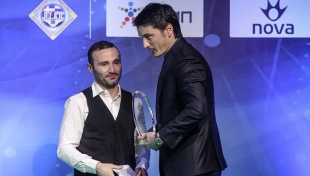 Βραβεία ΠΣΑΠ: Μάνταλος-Ιβιτς οι κορυφαίοι της χρονιάς 2016/17 [εικόνες] | iefimerida.gr 1