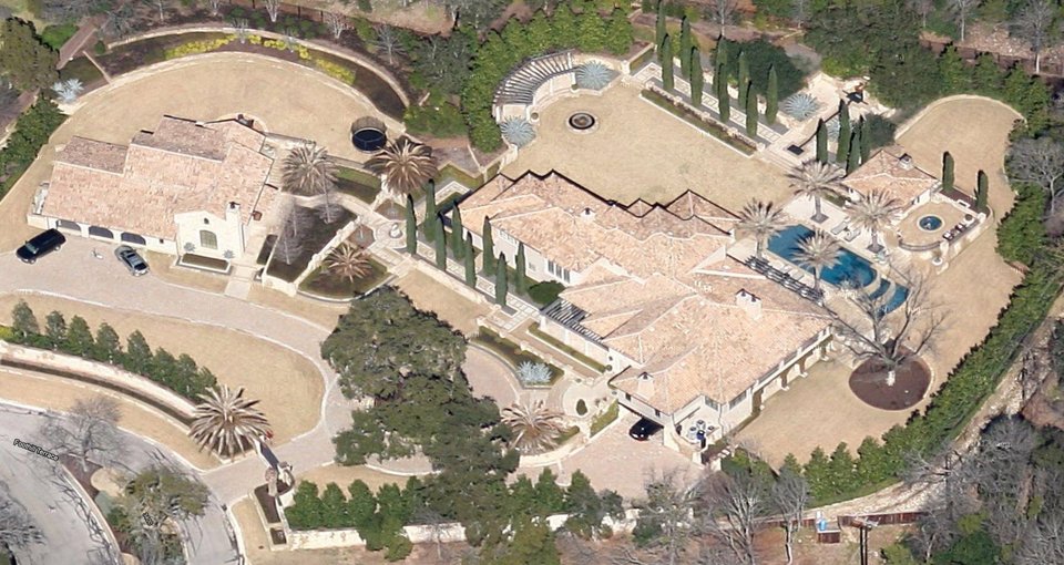 Η απίστευτης χλιδής έπαυλη που έβγαλε στο σφυρί ο Λανς Αρμστρονγκ [εικόνες] | iefimerida.gr 0