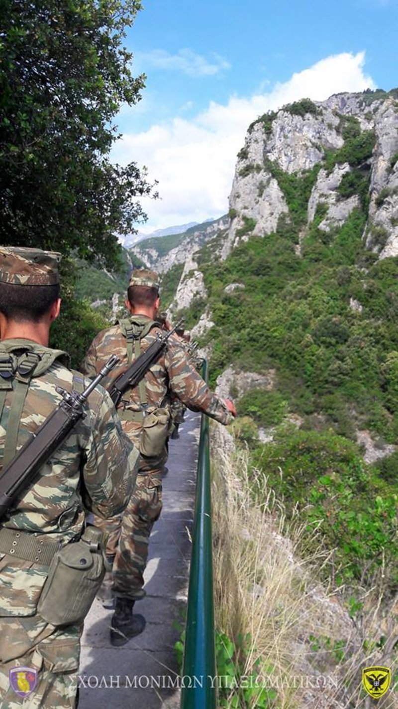 Γιατί ο ελληνικός στρατός είναι από τους καλύτερους -Η εκπαίδευση στη ΣΜΥ [εικόνες] | iefimerida.gr 0