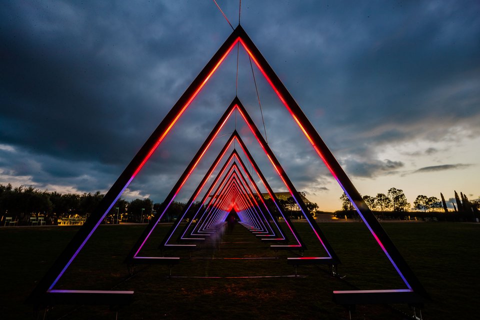 Μοναδικά παιχνίδια με το φως