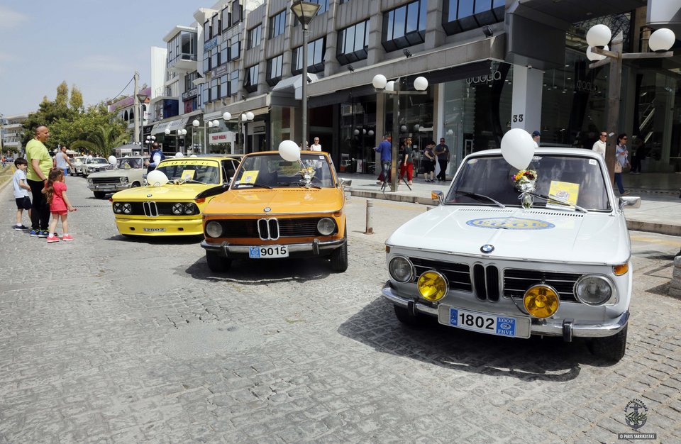 Πρωτομαγιά με αυτοκίνητα αντίκες και άλλα σπάνια οχήματα στη Γλυφάδα [εικόνες] | iefimerida.gr 1