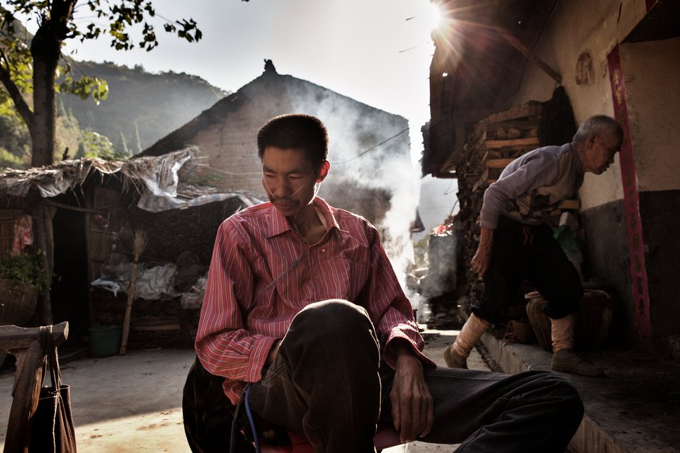 Το πραγματικό τίμημα του χρυσού στην Κίνα: Πρώην εργαζόμενοι στα ορυχεία ζουν με κατεστραμμένα πνευμόνια [εικόνες] | iefimerida.gr 0