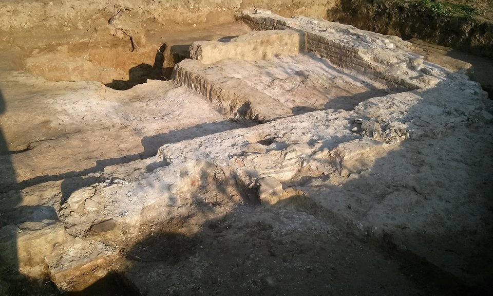  Ανακάλυψαν στην Ουγγαρία τον τάφο του Σουλεϊμάν του Μεγαλοπρεπή [εικόνες] | iefimerida.gr 0