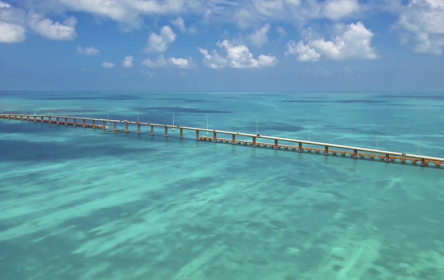 Διασχίζοντας τον ωκεανό με αυτοκίνητο: Μία λεωφόρος πάνω από τον Ατλαντικό [εικόνες] | iefimerida.gr 4