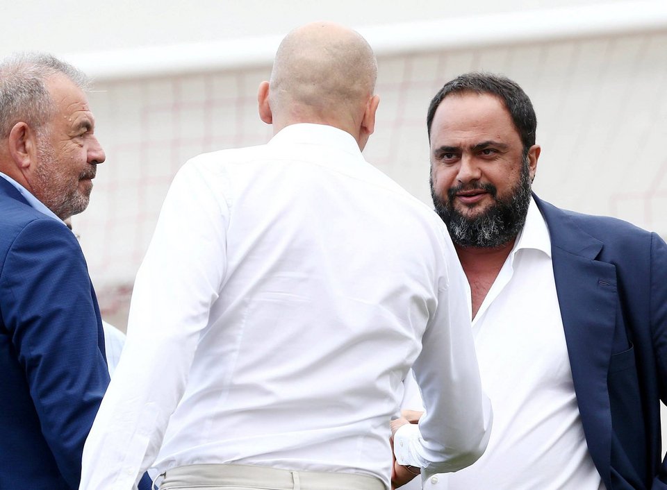 Ολυμπιακός: Εφτασε τα 11.500 διαρκείας -Αγιασμός στο Ρέντη [εικόνες] | iefimerida.gr 1