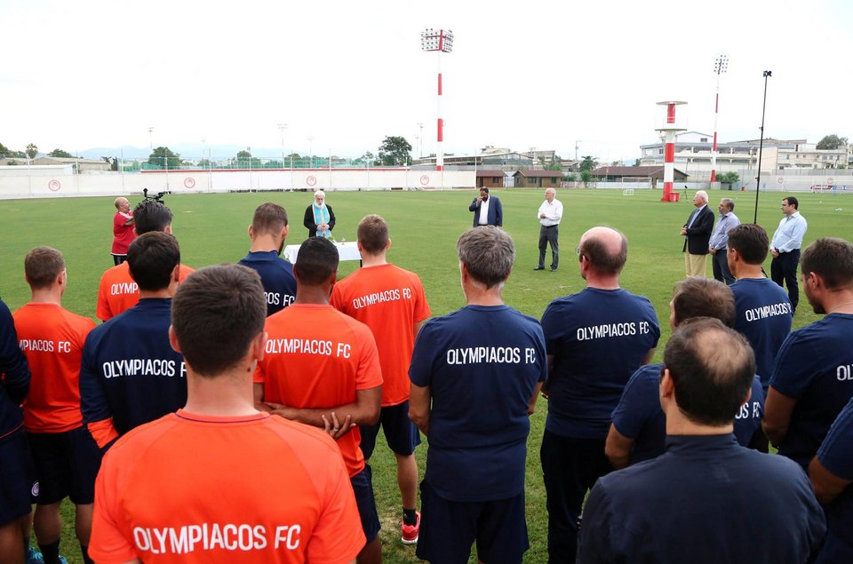 Ολυμπιακός: Εφτασε τα 11.500 διαρκείας -Αγιασμός στο Ρέντη [εικόνες] | iefimerida.gr 0