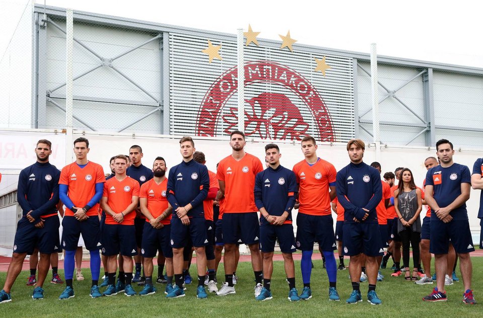 Ολυμπιακός: Εφτασε τα 11.500 διαρκείας -Αγιασμός στο Ρέντη [εικόνες] | iefimerida.gr 2