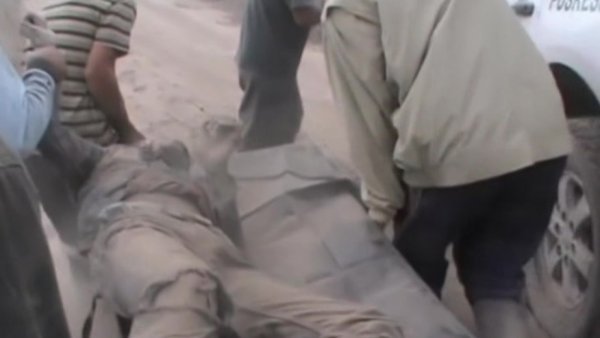 Φρίκη από την πολύνεκρη έκρηξη του ηφαιστείου στη Σουμάτρα: Ξεθάβουν νεκρούς από τη στάχτη [εικόνες] | iefimerida.gr 7