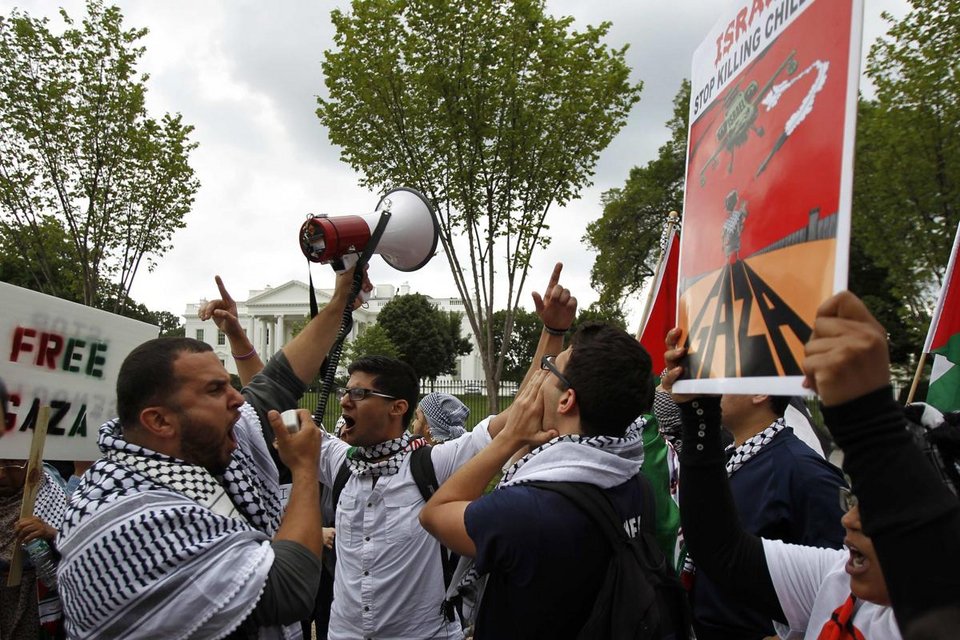 Χιλιάδες σημαίες της Παλαιστίνης έξω από το Λευκό Οίκο -Διαμαρτυρία για το μακελειό στη Γάζα [εικόνες] | iefimerida.gr 2
