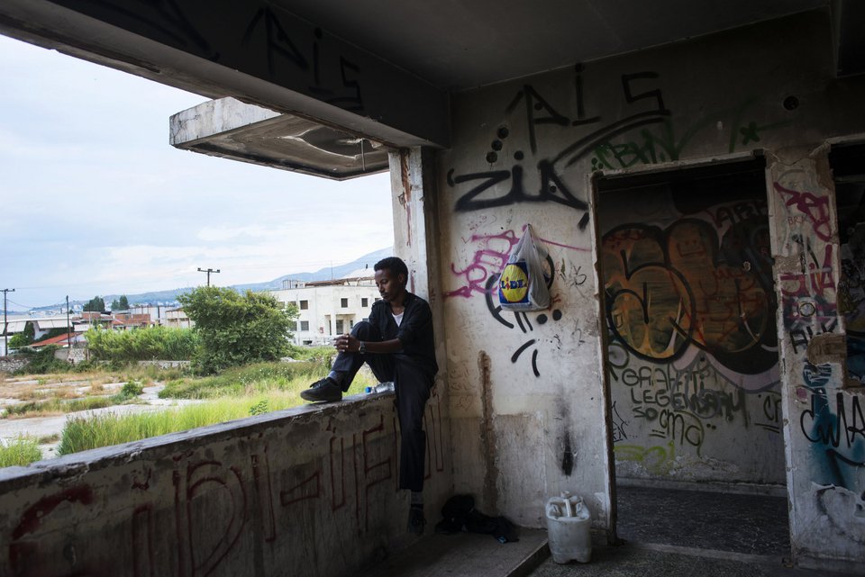 Ρεπορτάζ-γροθιά των New York Times για τους μετανάστες στην Πάτρα: Τους έταξαν παράδεισο, αλλά τους έστειλαν στην κόλαση [εικόνες] | iefimerida.gr 4