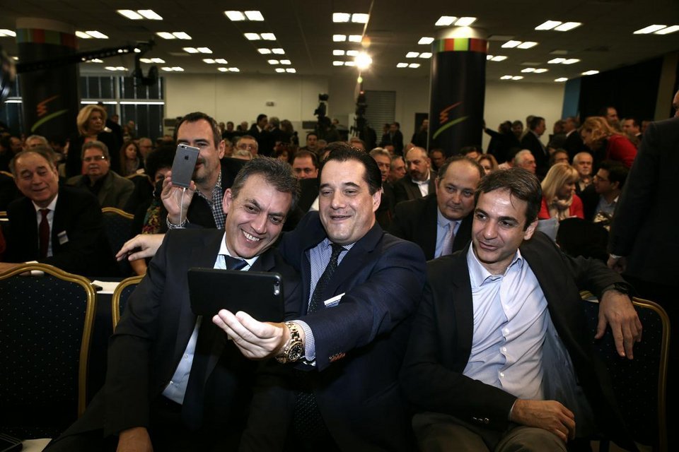 Χαμός στην Πολιτική Επιτροπή της ΝΔ: Επιθέσεις, αντεγκλήσεις, αποχωρήσεις και μια παραίτηση [εικόνες] | iefimerida.gr 7