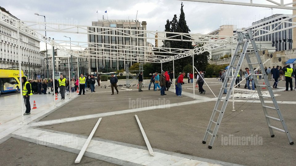 Αποκλειστικό: Πως θα κάτσουν ο Πρόεδρος της Δημοκρατίας και οι άλλοι επώνυμοι στην παρέλαση της 25ης Μαρτίου [εικόνες] | iefimerida.gr 3