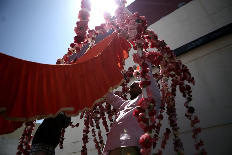 Οι Σιχ της Αθήνας γιόρτασαν τη δική τους Πρωτοχρονιά - Σκηνές bollywood στον Ταύρο [εικόνες] | iefimerida.gr 27