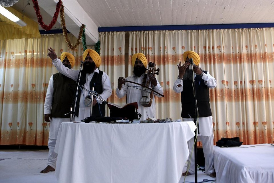 Οι Σιχ της Αθήνας γιόρτασαν τη δική τους Πρωτοχρονιά - Σκηνές bollywood στον Ταύρο [εικόνες] | iefimerida.gr 39