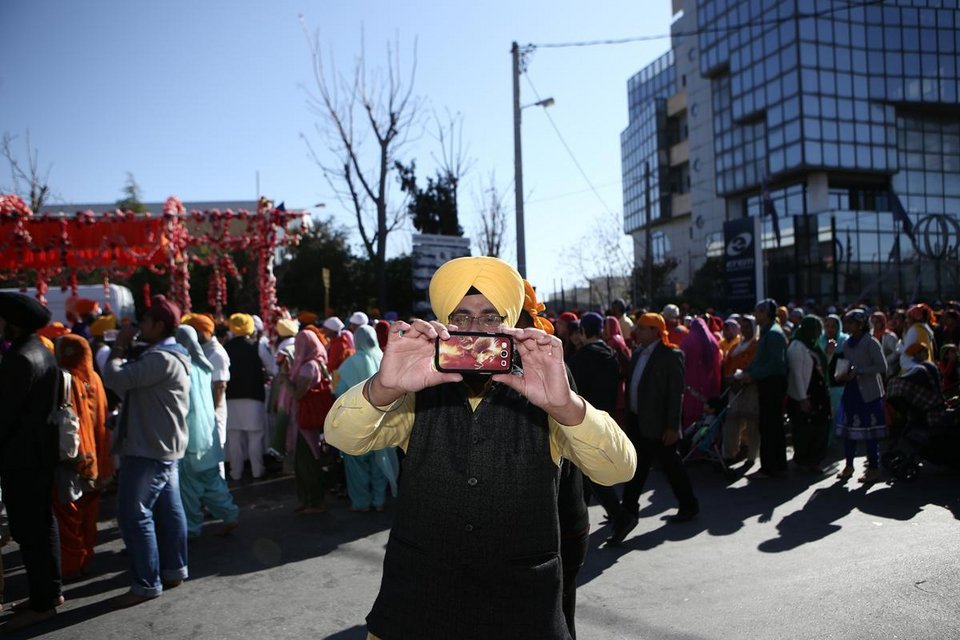Οι Σιχ της Αθήνας γιόρτασαν τη δική τους Πρωτοχρονιά - Σκηνές bollywood στον Ταύρο [εικόνες] | iefimerida.gr 6