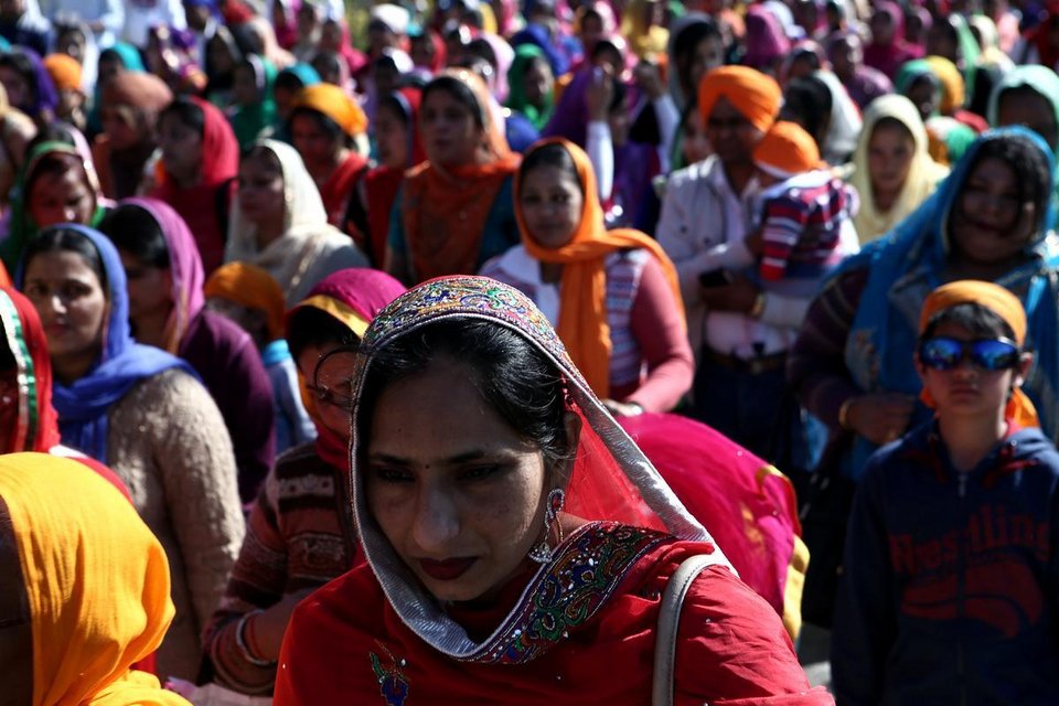 Οι Σιχ της Αθήνας γιόρτασαν τη δική τους Πρωτοχρονιά - Σκηνές bollywood στον Ταύρο [εικόνες] | iefimerida.gr 10