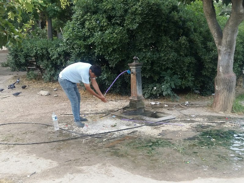 Καταυλισμός μεταναστών το Πεδίον του Αρεως:  Παραμένουν οι σκηνές στο πάρκο [εικόνες] | iefimerida.gr 1