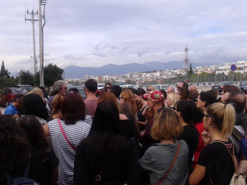 «Εισβολή» αναπληρωτών εκπαιδευτικών στο υπουργείο Παιδείας [εικόνες] | iefimerida.gr 1