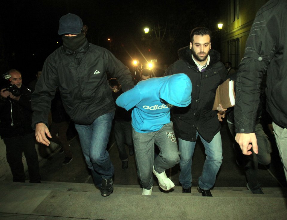 Αυτοί είναι οι δύο συλληφθέντες απαγωγείς του Μανώλη Καραμολέγκου [εικόνες] | iefimerida.gr 0