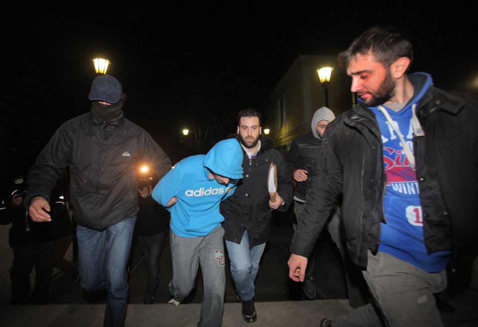 Αυτοί είναι οι δύο συλληφθέντες απαγωγείς του Μανώλη Καραμολέγκου [εικόνες] | iefimerida.gr 1