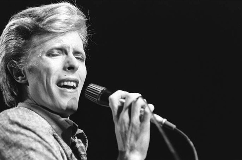 Ντέιβιντ Μπόουι στο σφυρί -Αυτές τις μέρες, φωτογραφίες του σε ηλεκτρονική δημοπρασία [εικόνες] | iefimerida.gr 3
