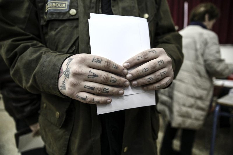 Η εκλογή προέδρου στη ΝΔ μέσα από εικόνες -Σε όλη την Ελλάδα | iefimerida.gr 8