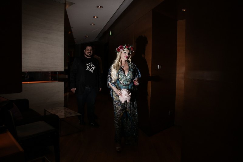 Η Τσιτσιολίνα απάντησε ποιος είναι πιο σέξι -Τσίπρας ή Καμμένος [εικόνες] | iefimerida.gr 4