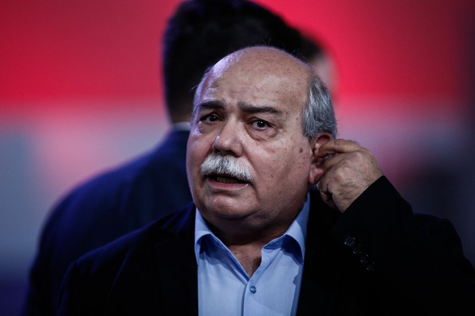 Ολο το παρασκήνιο από το Συνέδριο του ΣΥΡΙΖΑ – Το... μπατσάκι του Τσίπρα στο μάγουλο του Καμμένου [εικόνες] | iefimerida.gr 21