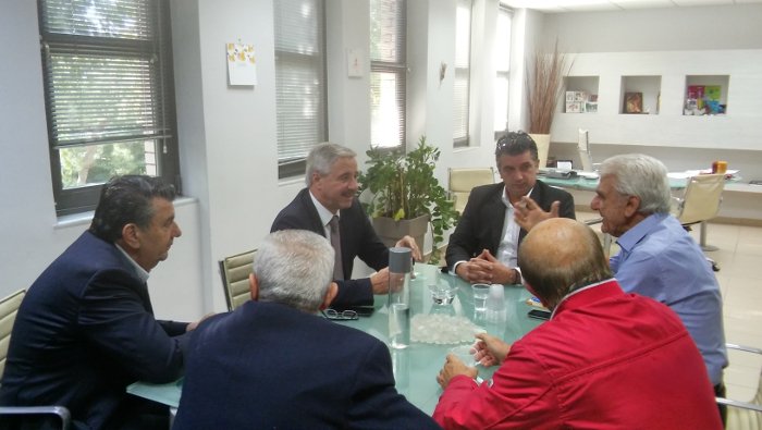 Κεντροαριστερά: Ο Γιάννης Μανιάτης προτείνει 13 περιφερειακά και 2 κεντρικά debates | iefimerida.gr 0