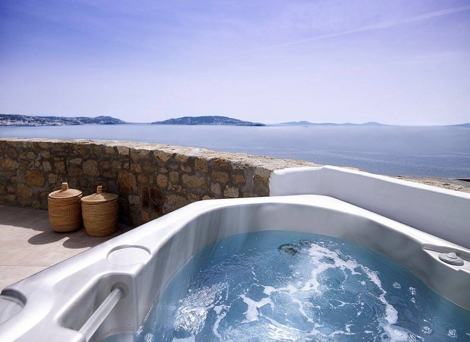 4 νέα ελληνικά ξενοδοχεία στη λίστα του TripAdvisor με τα καλύτερα στον κόσμο -Ανάμεσά τους ένα hip καταφύγιο στη Μύκονο [εικόνες] | iefimerida.gr 22