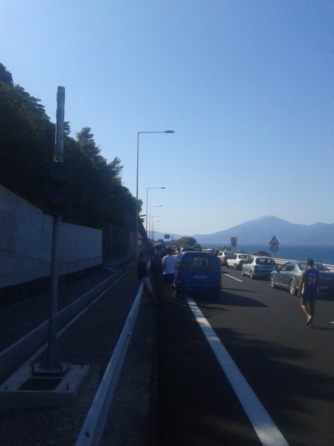 Πάτρα: Λεωφορείο πήρε φωτιά στη σήραγγα της Παναγοπούλας -Η άμεση αντίδραση του οδηγού | iefimerida.gr 0