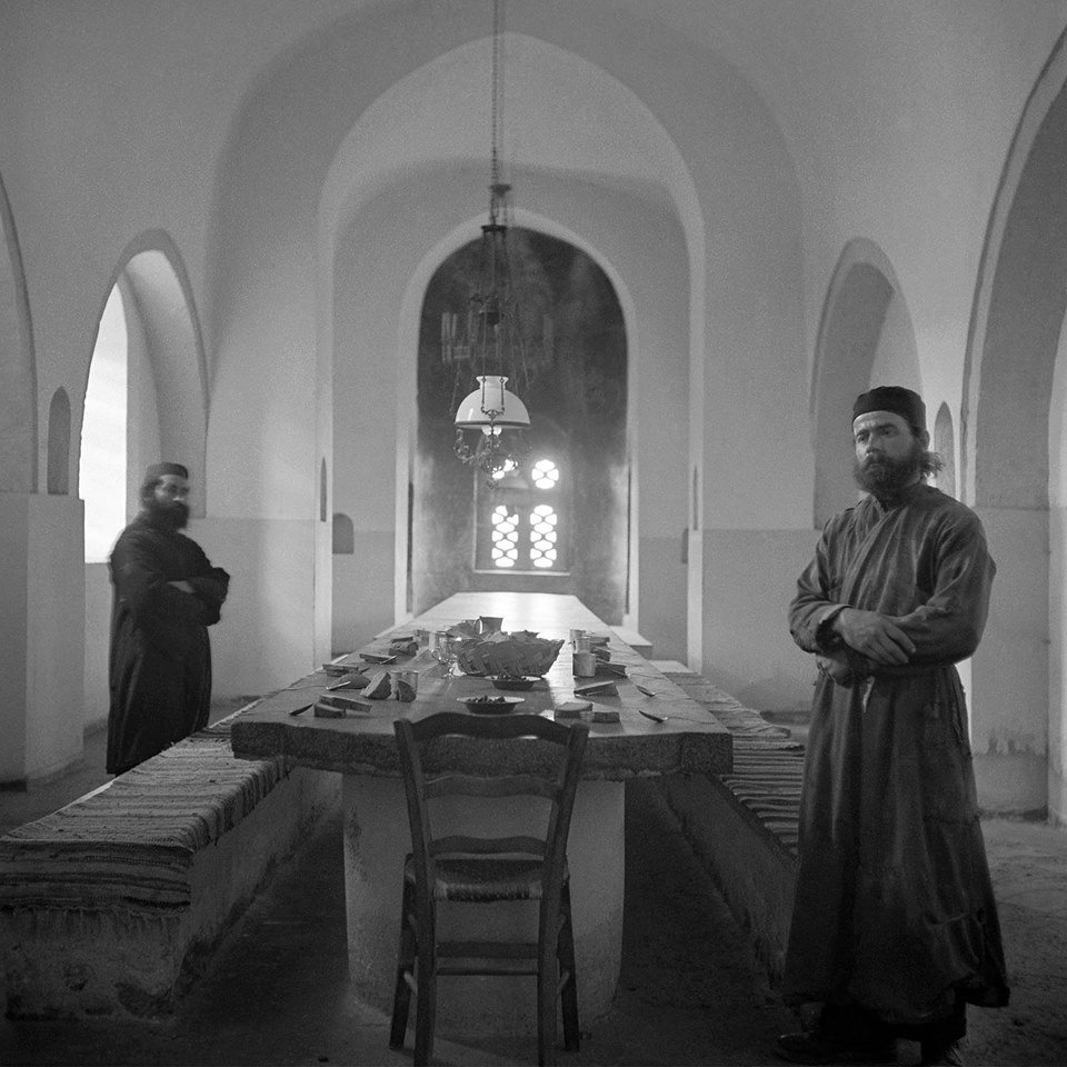 Πάσχα δεκαετίες πριν σε όλη την Ελλάδα: Βουτιά στο αρχείο του Μπενάκη [εικόνες] | iefimerida.gr 1