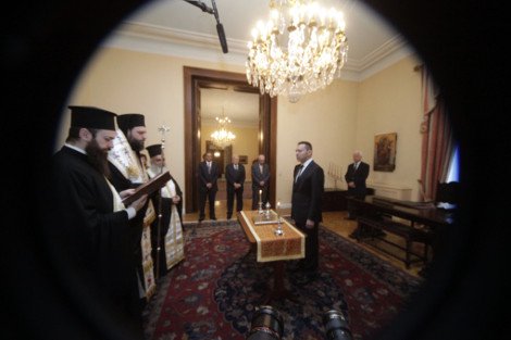 Ορκίστηκε ο νέος Διοικητής της ΤτΕ Γιάννης Στουρνάρας - Ποια ήταν η πρώτη του δήλωση [εικόνες] | iefimerida.gr 4