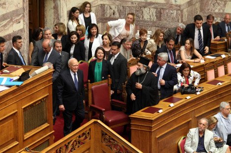 Η Βουλή των Εφήβων ψήφισε για πρώτη φορά στην ιστορία της νομοσχέδιο -Απαιτεί από την κυβέρνηση να το εφαρμόσει [εικόνες] | iefimerida.gr 10