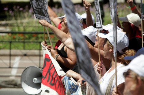 Στους δρόμους οι απεργοί της ΑΔΕΔΥ - Μαζί τους οι καθαρίστριες και οι σχολικοί φύλακες [εικόνες] | iefimerida.gr 0