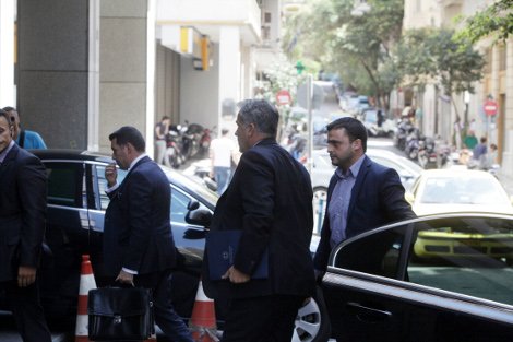 Στο στόχαστρο των τροϊκανών οι δαπάνες στην Υγεία: Τι συζήτησαν με τον Μάκη Βορίδη [εικόνες] | iefimerida.gr 1