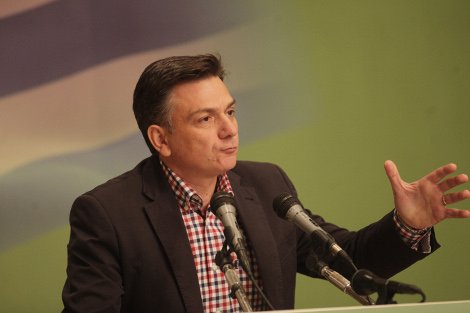 Εγκρίθηκε κατά πλειοψηφία η εισήγηση του Πολιτικού Συμβουλίου του ΠΑΣΟΚ [εικόνες] | iefimerida.gr 1