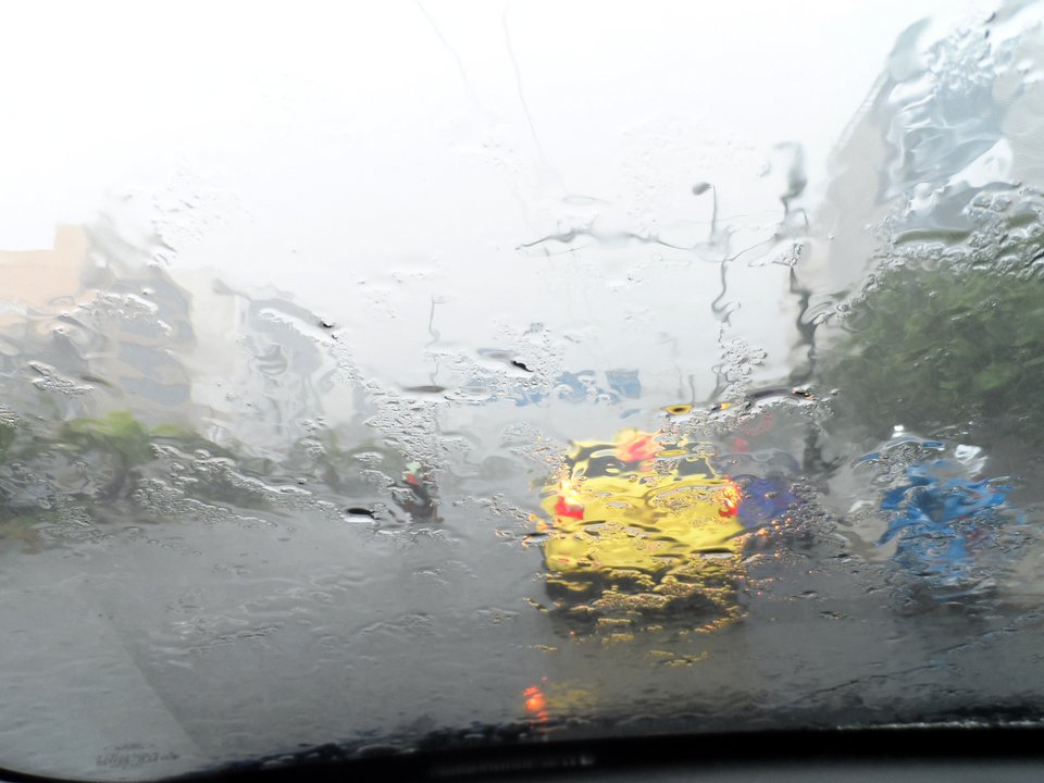 Προβλήματα στην Αττική από την ξαφνική νεροποντή – Περισσότερες από 60 κλήσεις δέχθηκε η πυροσβεστική [εικόνες] | iefimerida.gr 0