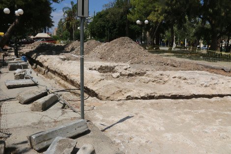 Ναύπλιο: Εσκαβαν για να κάνουν πεζόδρομο και βρήκαν ενετικό προμαχώνα μεγάλης ιστορικής αξίας [εικόνες] | iefimerida.gr 1