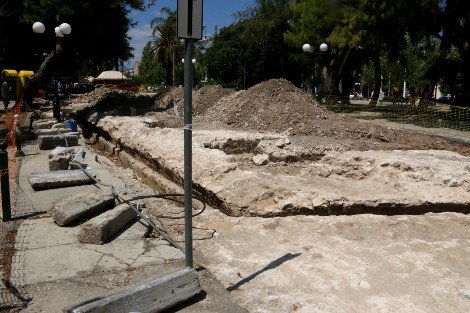 Ναύπλιο: Εσκαβαν για να κάνουν πεζόδρομο και βρήκαν ενετικό προμαχώνα μεγάλης ιστορικής αξίας [εικόνες] | iefimerida.gr 5