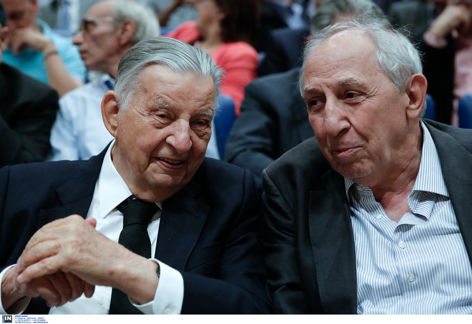 Ευάγγελος Βενιζέλος: «Η χώρα φλέρταρε με τον κίνδυνο της απόλυτης καταστροφής» [εικόνες] | iefimerida.gr 5