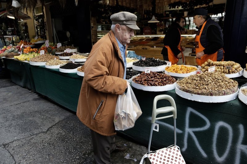 Τα τελευταία ψώνια στην αγορά της Θεσσαλονίκης [εικόνες] | iefimerida.gr 12